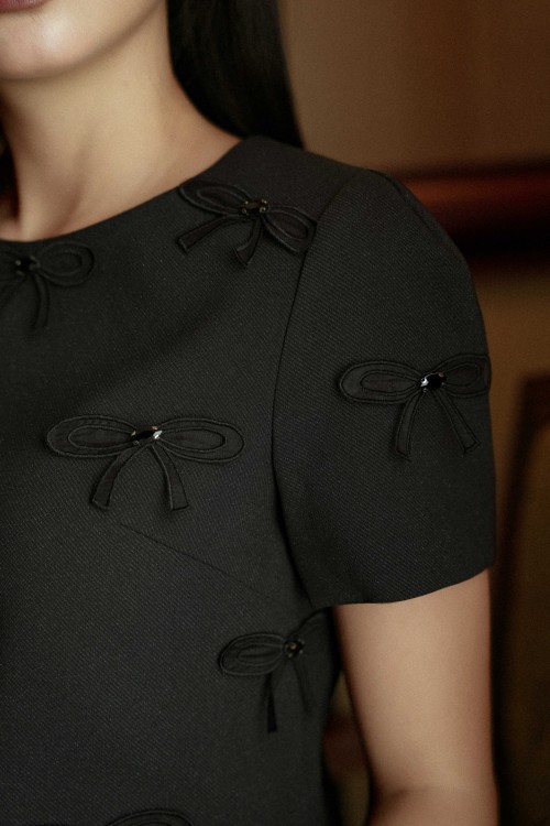 Sixdo Bowtie Black Woven Loose Dress